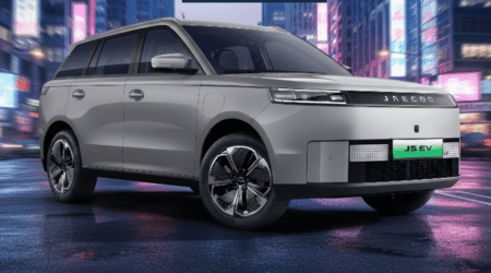 Harga Mobil Chery Sub Brand Jaecoo J5